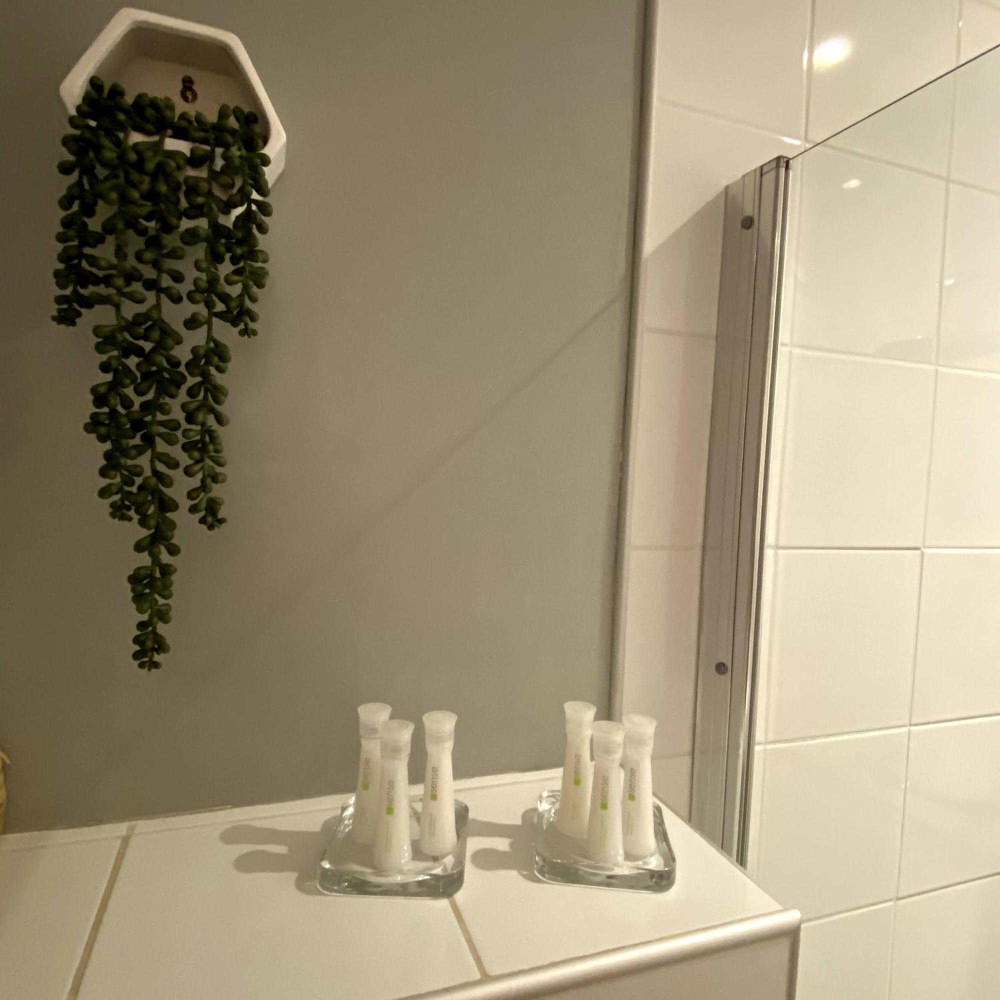 Au 10 Bed & Breakfast Luisant Chambre photo