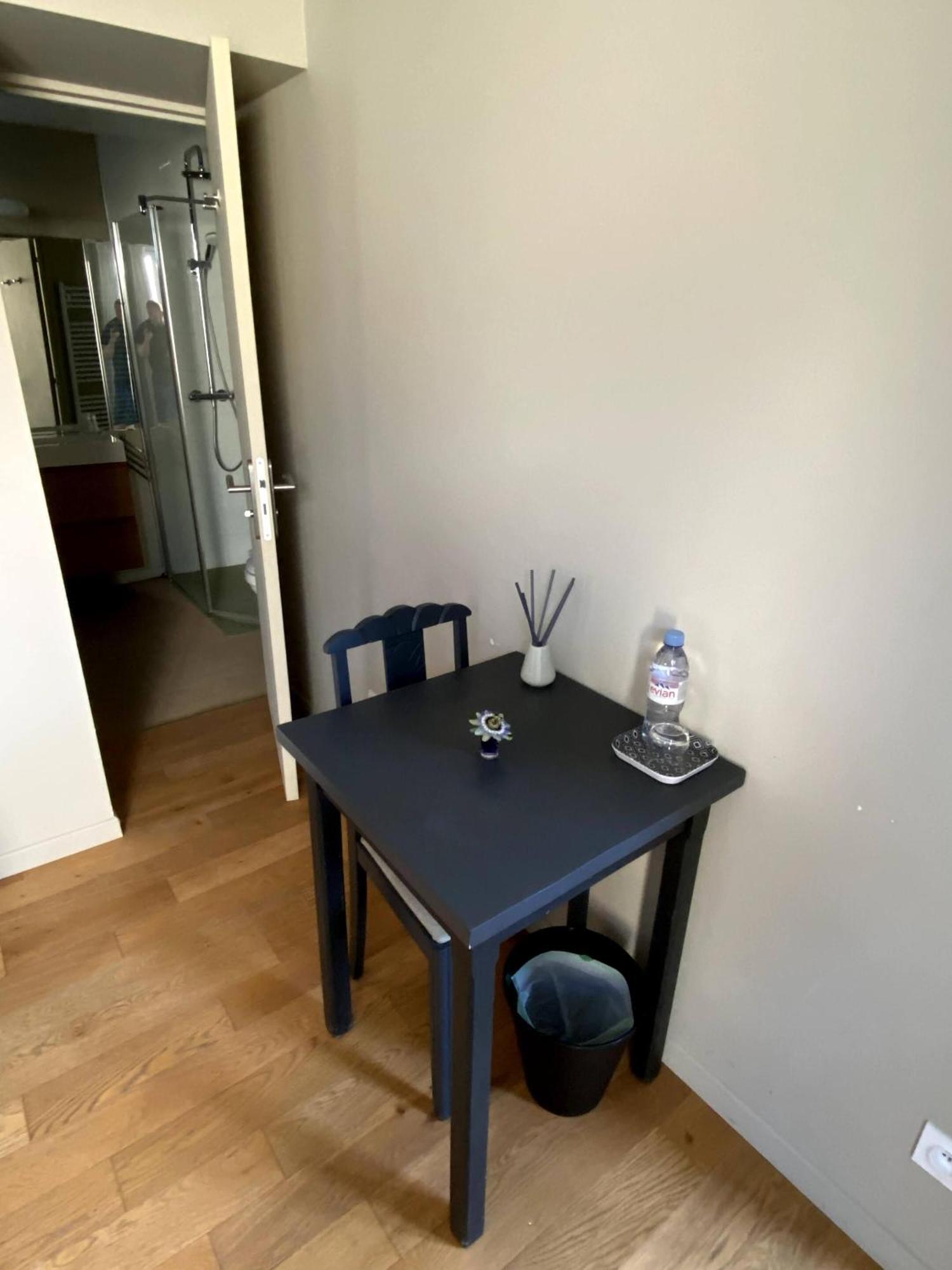 Au 10 Bed & Breakfast Luisant Chambre photo